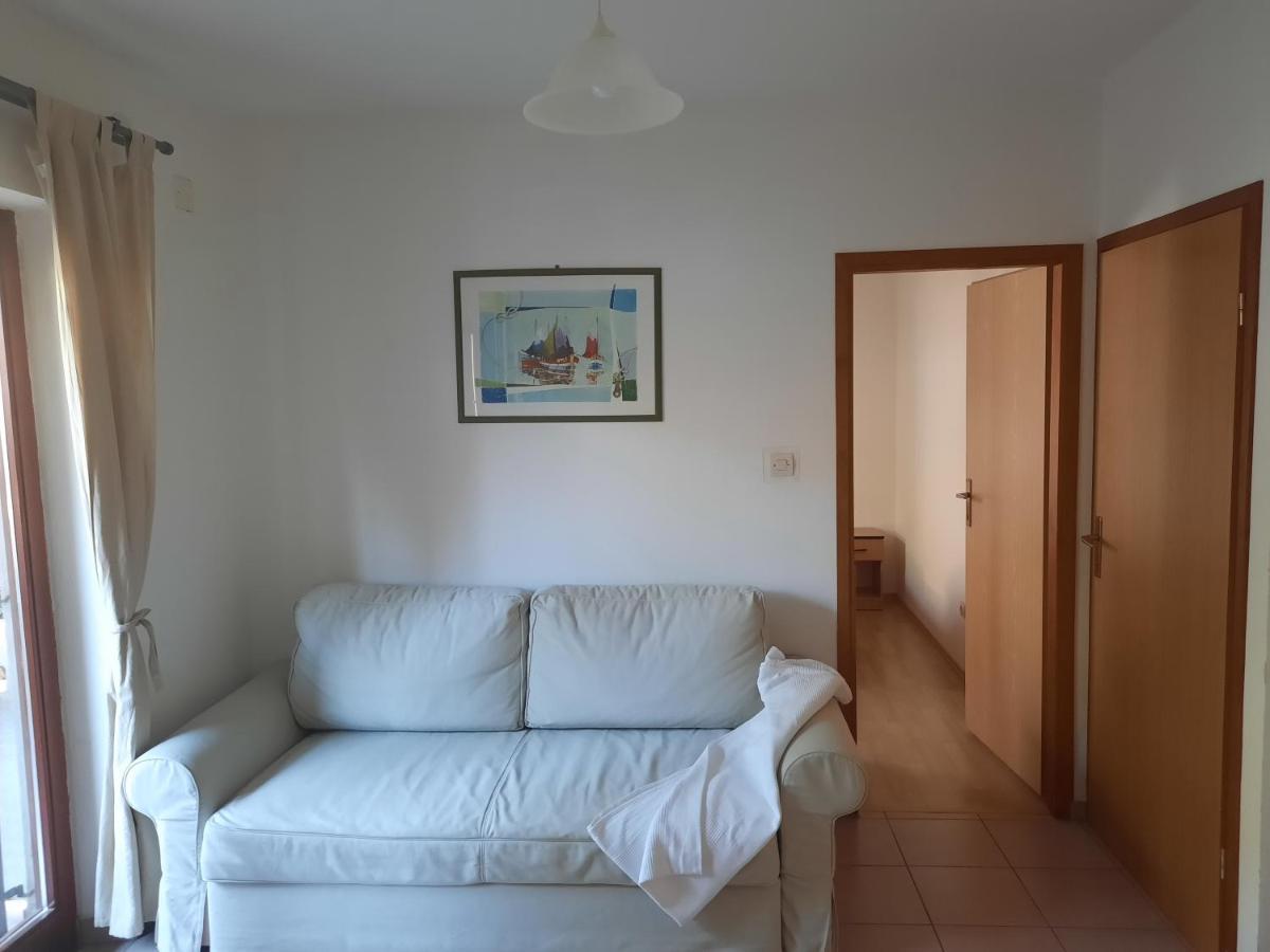 Apartments Keti Паг Экстерьер фото