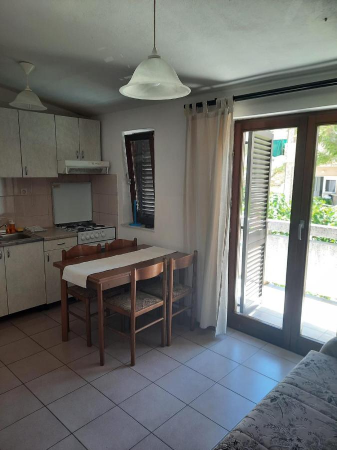 Apartments Keti Паг Экстерьер фото